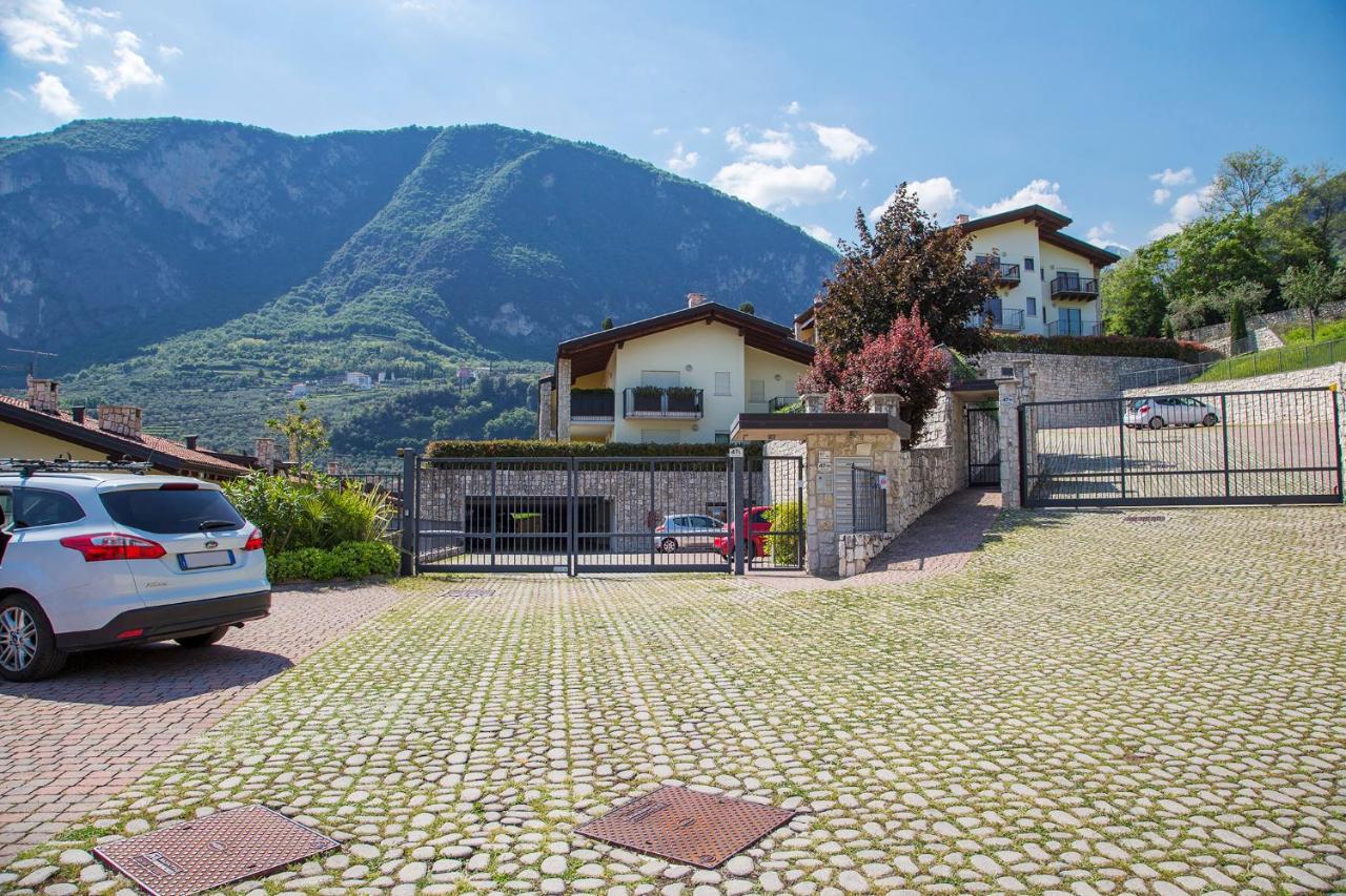 Love Garda Lake ريفا ديل غاردا المظهر الخارجي الصورة